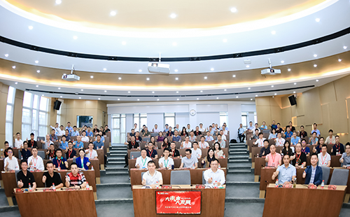 龙8唯一官方网站电气2021核心伙伴共赢大会隆重举行！